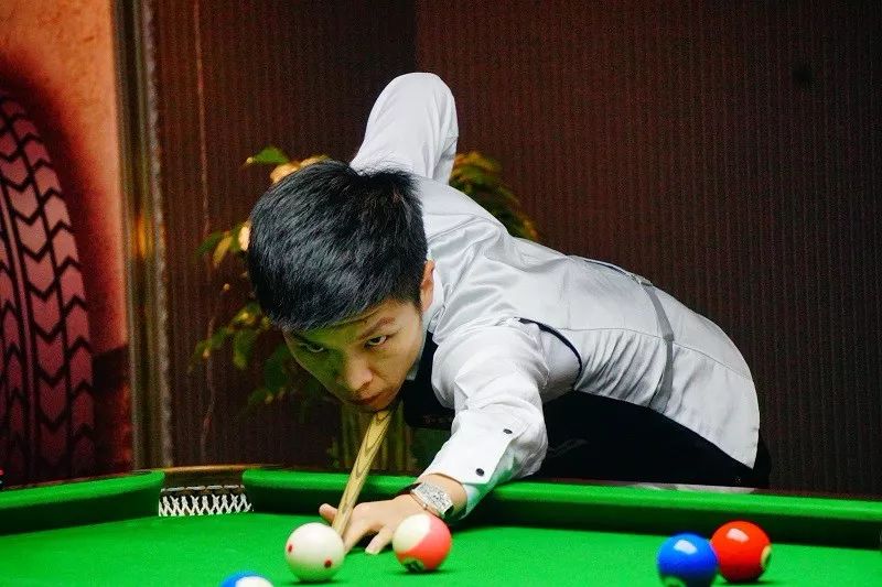 队迅速成名 队迅速成名