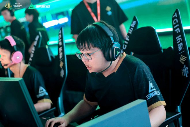 王岚嵚的去 王岚嵚的去