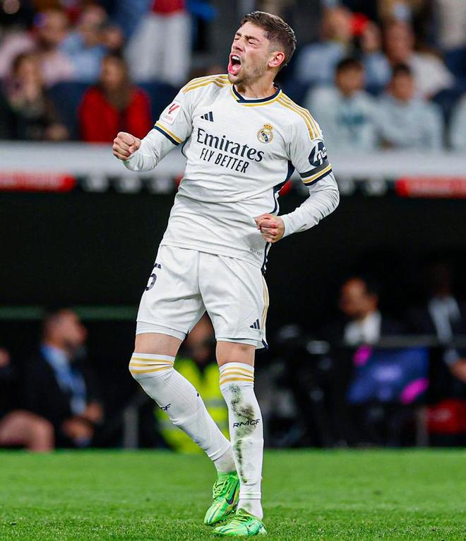 看台上的互 看台上的互