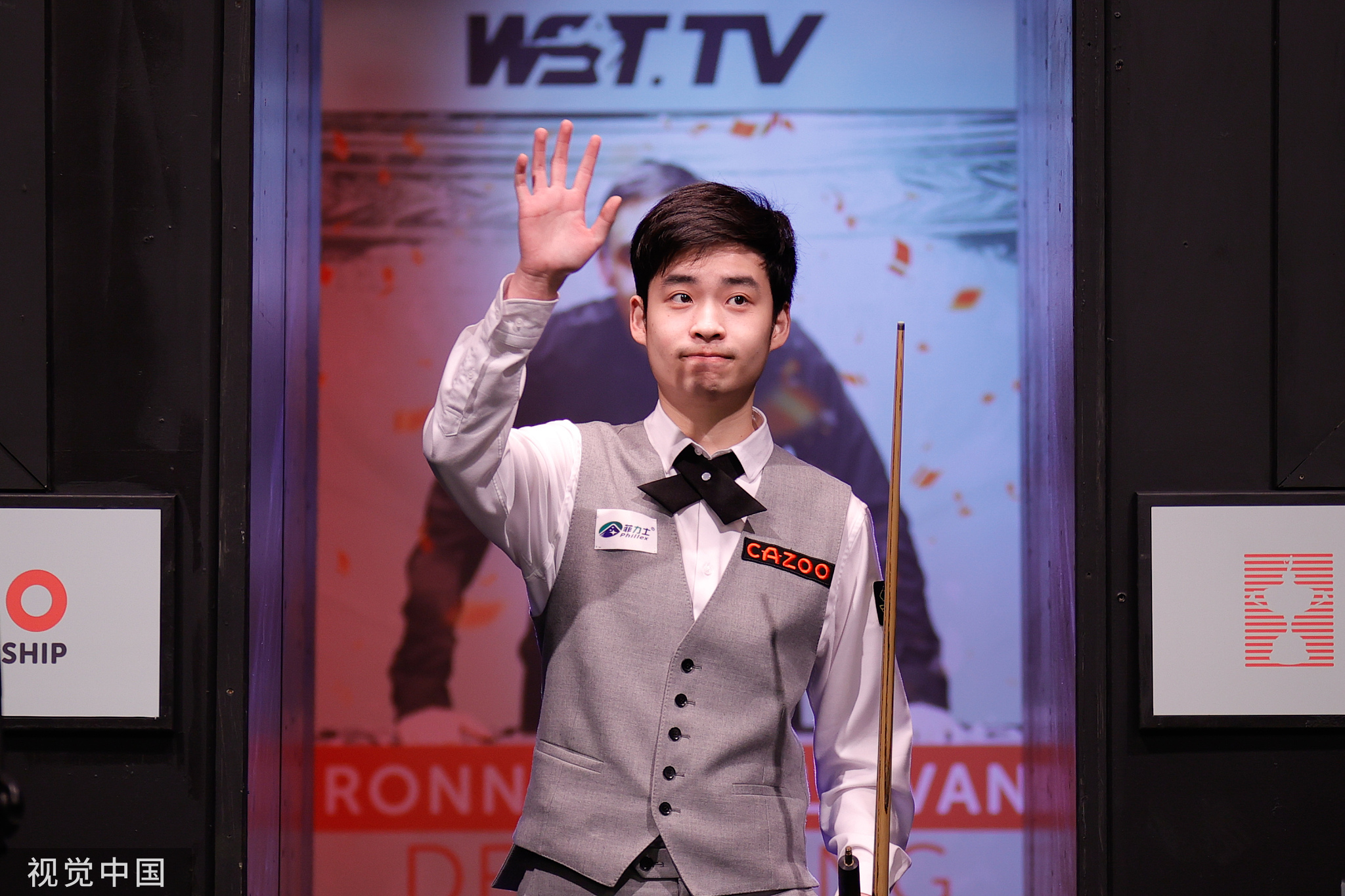 具有巨大的 具有巨大的