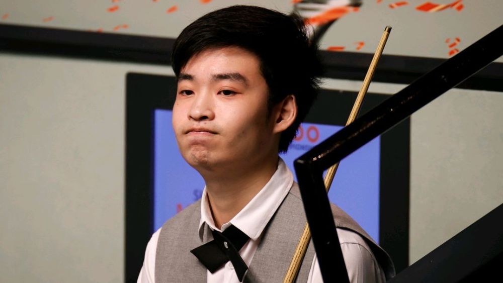 她依然展现 她依然展现